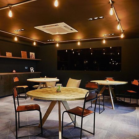 Fully Equipped Modern Studios In Glasgow West End For Students Only Luaran gambar